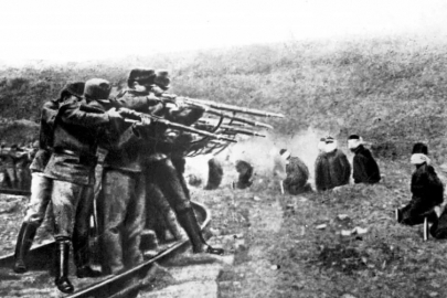 Boraltan Köprüsü Katliamı: 195 Azerbaycan Türkü Sovyetlere teslim edildi, kurşuna dizildi