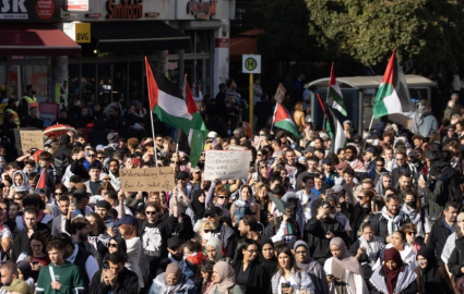 Berlin'de düzenlenen Filistin'e destek yürüyüşüne 100 bini aşkın kişi katıldı