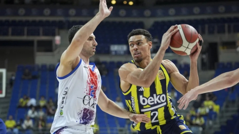 Fenerbahçe Beko'dan nefes kesen geri dönüş: 19 sayı geriden geldiler