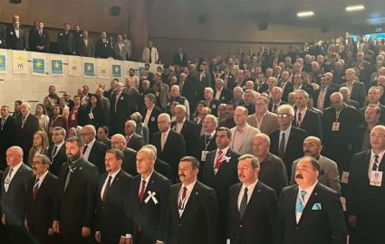 İYİ Parti Bursa 4. İl Olağan Genel Kurulu'nda, İl Başkanlığı seçimini İsmail Kaya kazandı