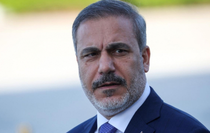 Hakan Fidan: “YPG kadroları Suriye’yi terk etmeli. Ya fesholurlar ya feshedilirler!..”