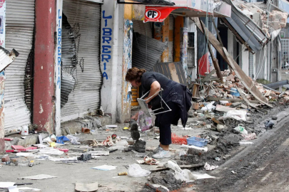 Şili'de 6,9 ​​büyüklüğünde deprem!