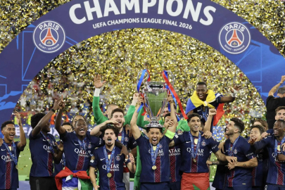 UEFA Şampiyonlar Ligi şampiyonu PSG, tarihi yeniden yazdı