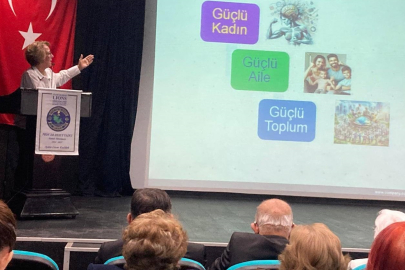 LÜRFİYE KADER yazdı: "Demokrasiyle Derebeylik Gelir mi?.."