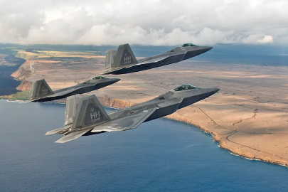 Trump'tan yine uçak dayatması: 'Türkiye'nin F-35 talebini karşılayacak bir karar alabiliriz'