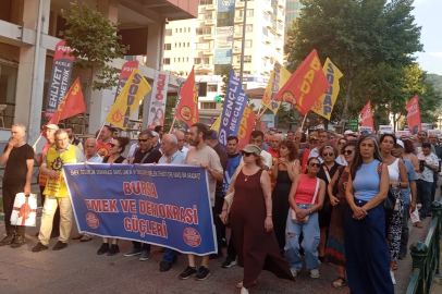 Bursa'da Madımak Katliamı'nda yaşamını yitirenler anıldı