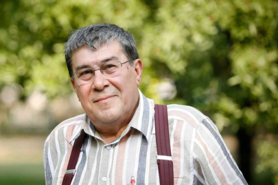 Türk tiyatrosunun unutulmaz ismi Zihni Göktay 81 yaşında vefat etti
