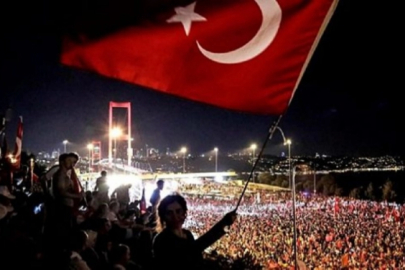 15 Temmuz darbecilerini ve yerli-yabancı işbirlikçilerini bir kez daha kınıyoruz!