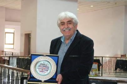 Şair M. ZEKİ BAYRAKTAR yazdı: "Renklerin Raksı- Bitmeyen Senfoni"