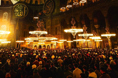 Cumhurbaşkanı Erdoğan'dan Ayasofya'nın yeniden ibadete açılışının 6. yılı mesajı