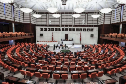 TBMM'deki sandalye dağılımı yeniden şekillendi... İşte son durum