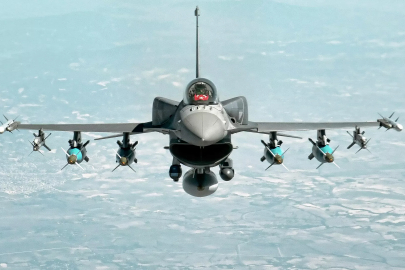 Türk F-16'ları Estonya Amari Hava Üssü'nde