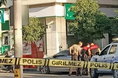 İzmir'de silahlı banka soygunu: Rehineler kurtarıldı