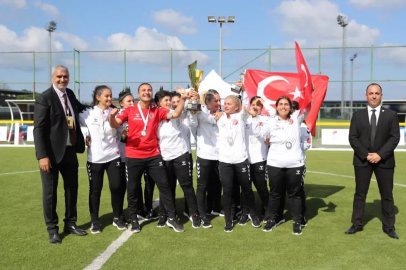 Görme engelli milli kadınlarımız namağlup Avrupa şampiyonu
