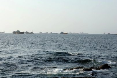 Hürmüz Boğazı’nda tanker alarmı: 4 geminin daha vurulduğu bildirildi