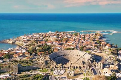 Antalya son dokuz ayda 12,4 milyon yabancı turist ağırladı