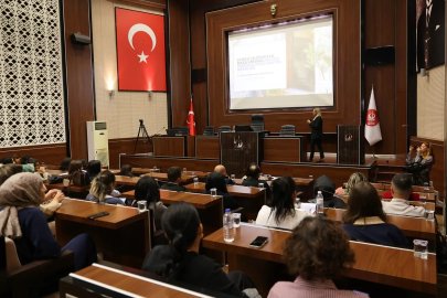 Belediye personeline stres yönetimi ve öfke eğitimi