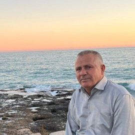 BEKİR YILDIRIM  (Şair)
