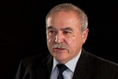 Prof. Dr. HİLMİ ÖZDEN yazdı: "Atatürk ve Cuma Namazı"